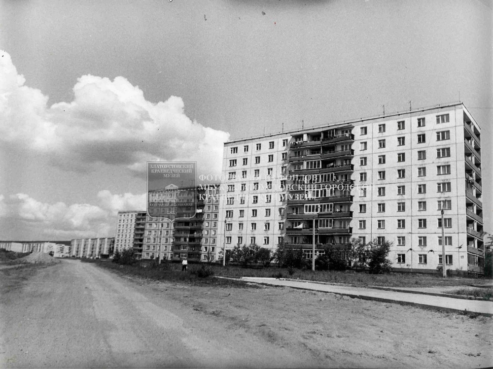 Улица Олимпийская. 1985 год.